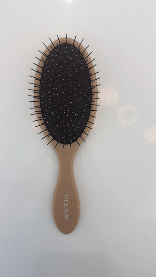 The Audrey JL Glide Brush ❤️